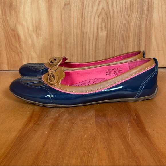 Womens 6.5 LL Bean Duck Boots Rubber Moccasins Blue Tan SEF1140 - Picture 3 of 8